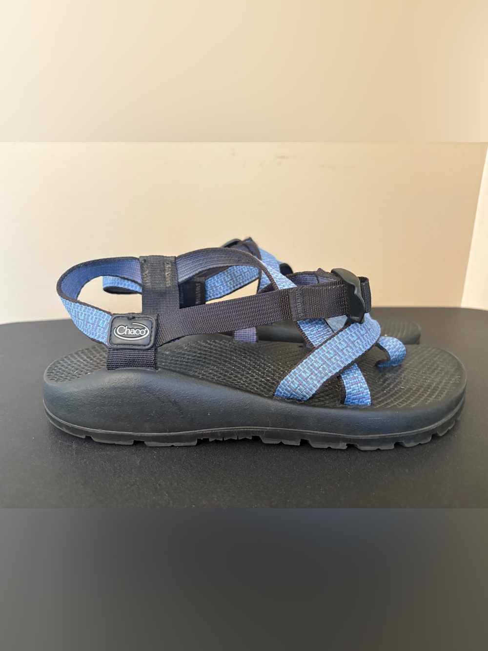 Chaco sandals Women’s Size 10 LIKE NEW